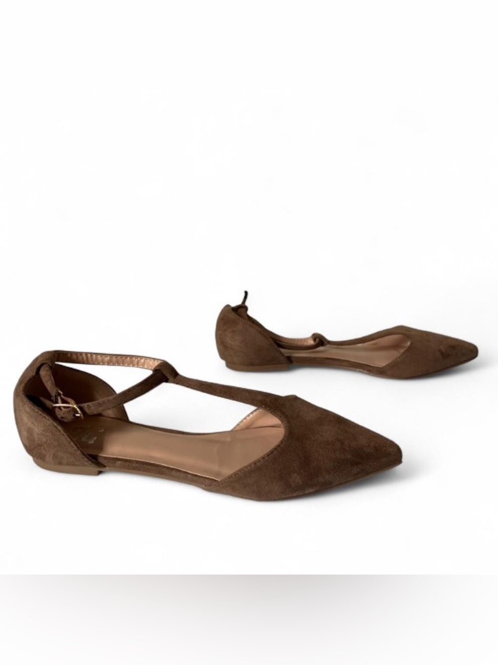 Journee Collection Brown Faux Suede T-Strap Pointed Toe Flats size 6 - Picture 3 of 8